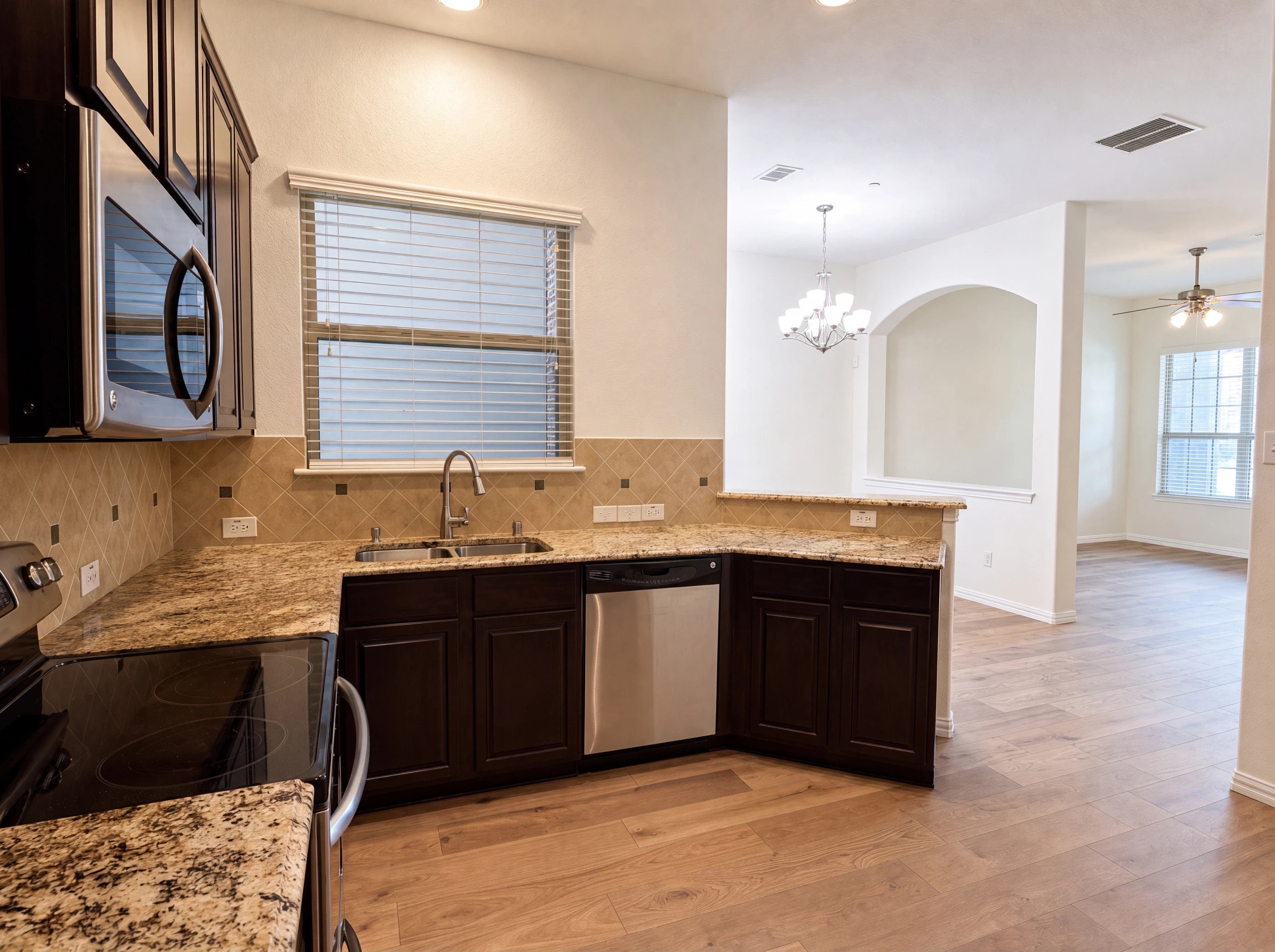 Kitchen and breakfast bar